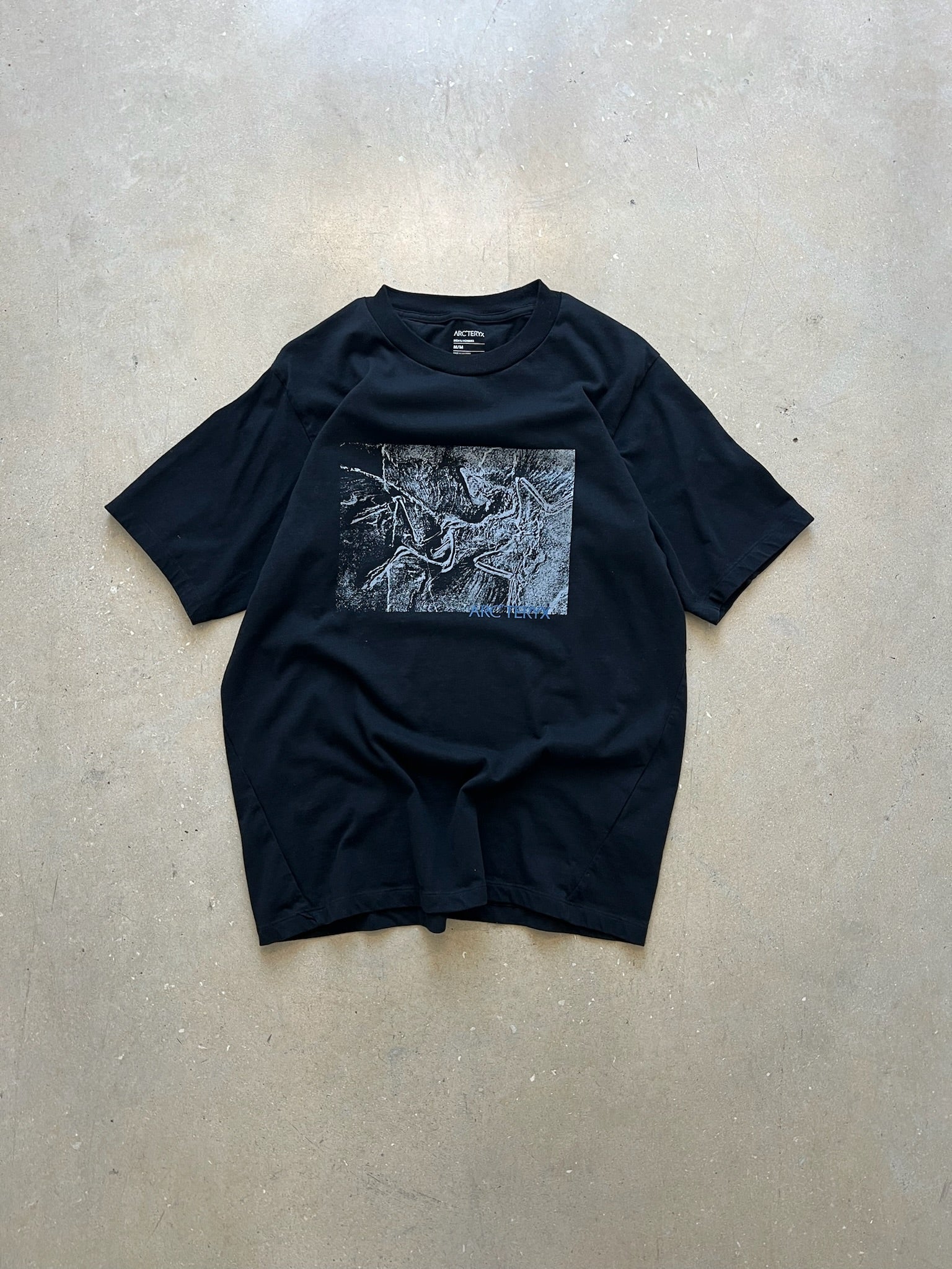 Black Arc’teryx Shirt - M
